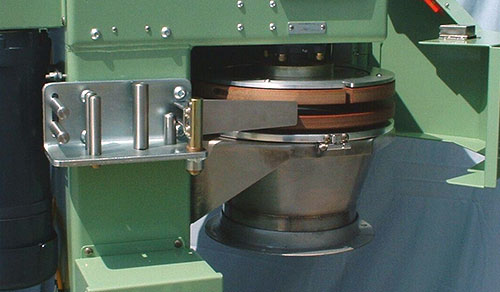 纖維切斷機(jī)對(duì)操作人員的要求